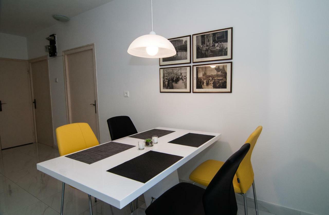 New Renovated Apartment 15 Min From Beach On Foot Pula Zewnętrze zdjęcie