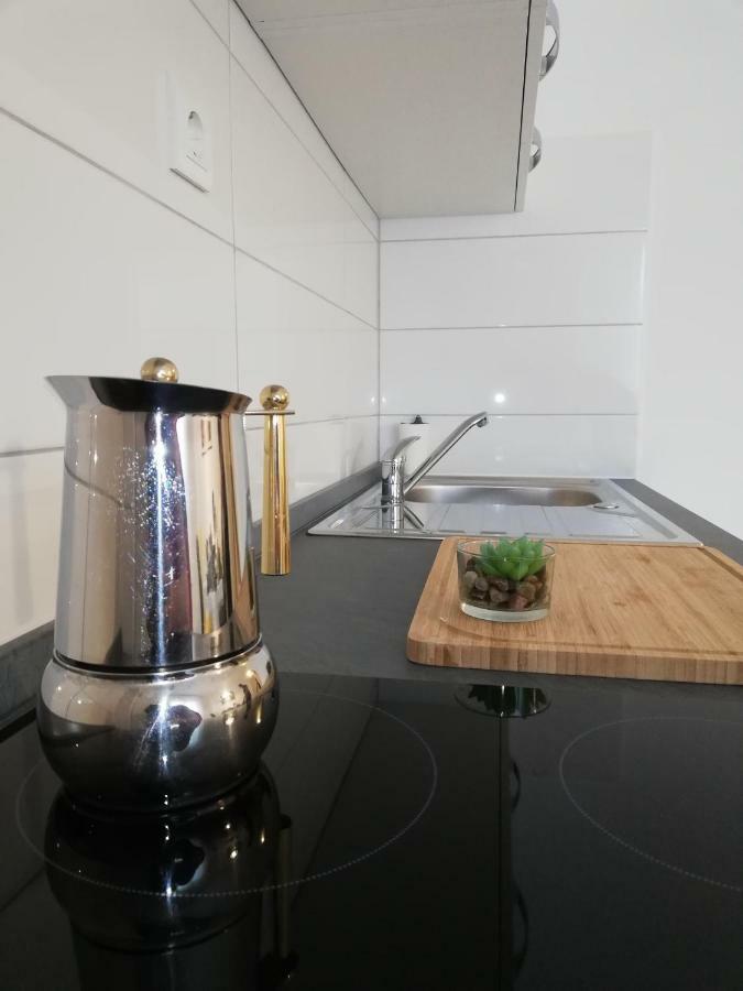 New Renovated Apartment 15 Min From Beach On Foot Pula Zewnętrze zdjęcie